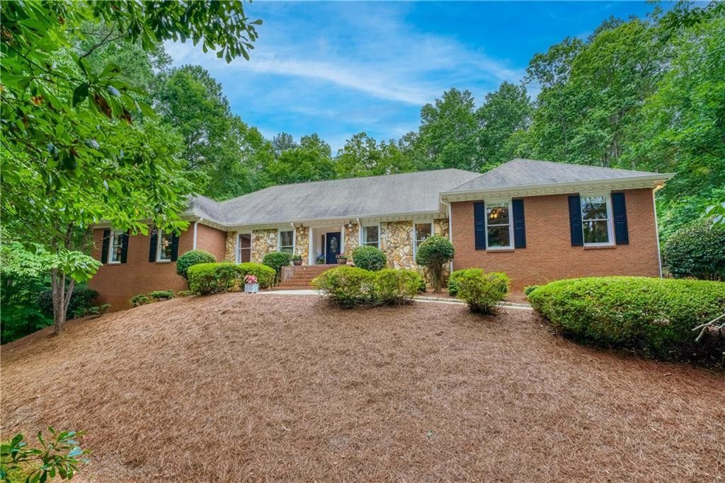 2.9 acres in County,