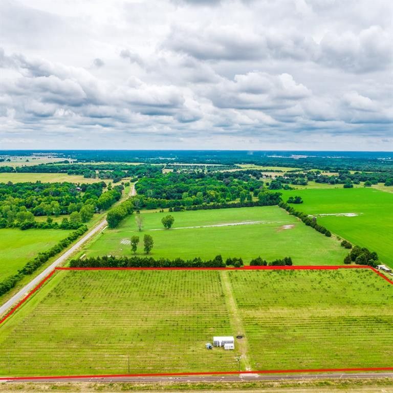 12.01 acres in Fannin County, Texas