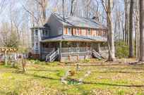 Properties Of Georgia Holman With Commonwealth Real Estate Co In Amelia Va