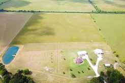 Properties Of Amanda Tomlinson With Hutson Real Estate In Angleton Tx