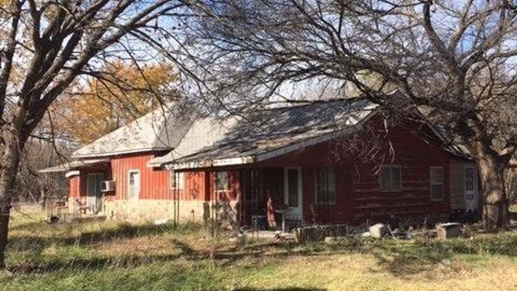 32.58 acres in Montgomery County, Kansas