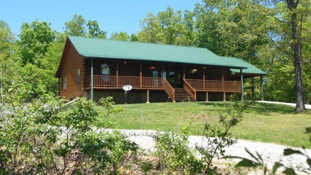 5 acres in Howell County, Missouri