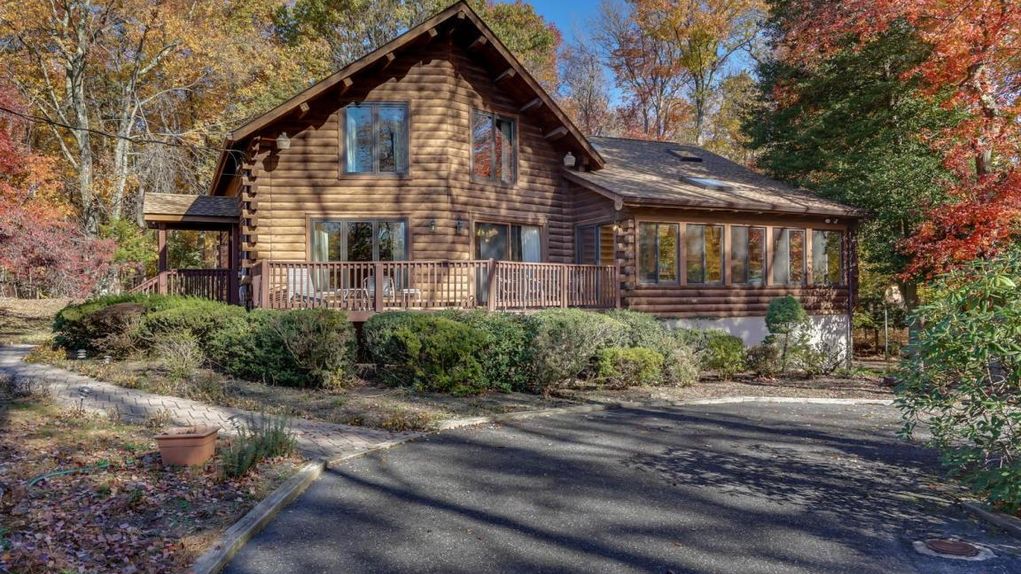 2 acres in Monmouth County, New Jersey