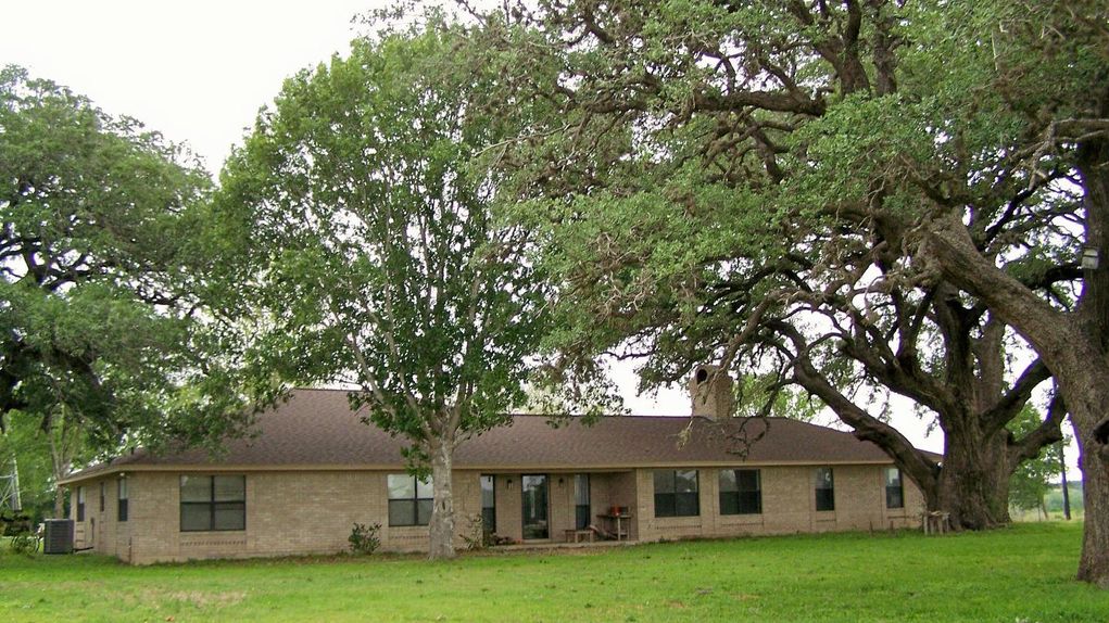 37 acres in Dewitt County, Texas