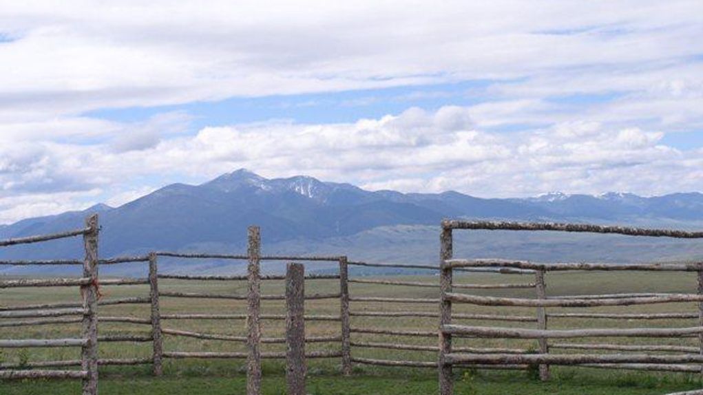 200 acres in Madison County, Montana