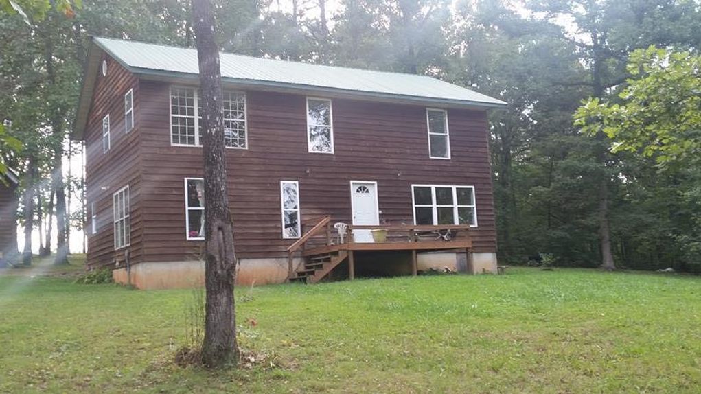 Mo Ozarks home with acreage