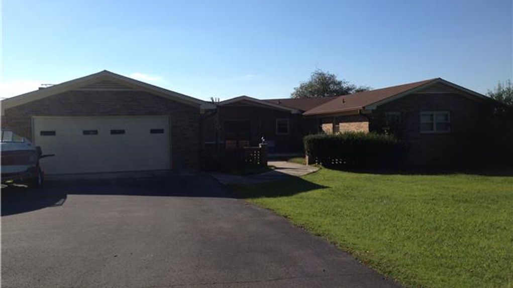 900 acres in Coffee County, Tennessee