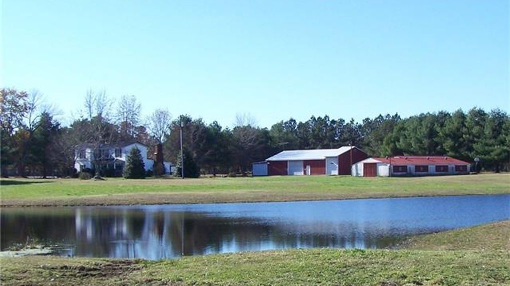 27 acres in Lancaster County, Virginia