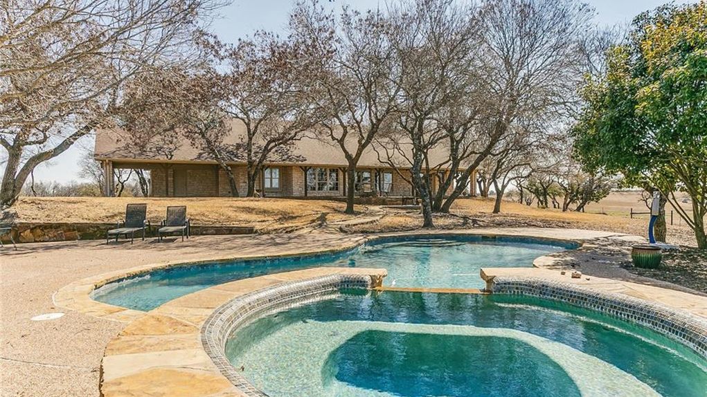 PEASTER TEXAS ! ! 14.773 ACRES just off FM 920 in Parker County