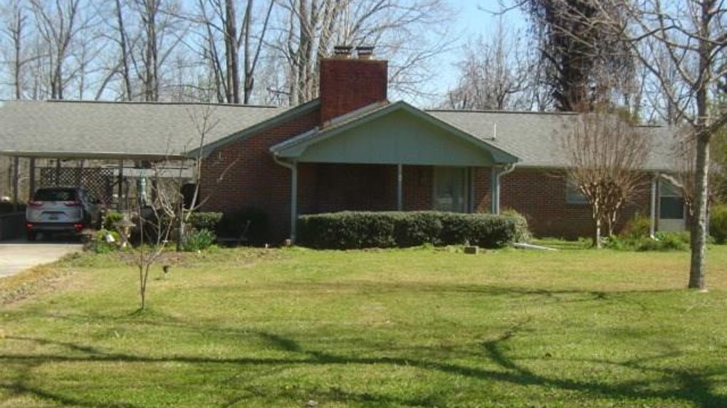 8 acres in Chilton County, Alabama