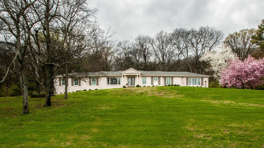 1.38 acres in Davidson County, Tennessee