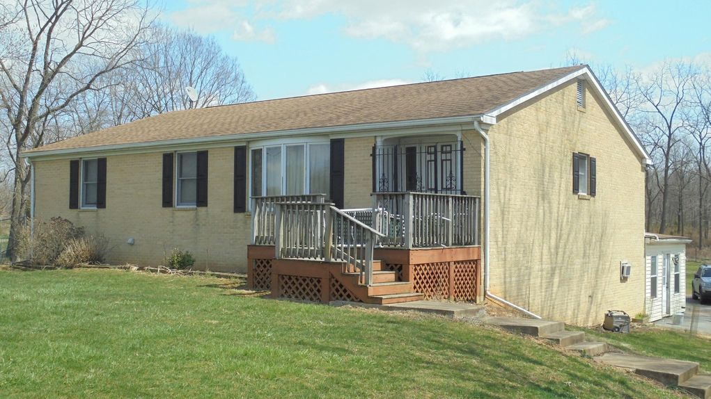 2.7 acres in Jefferson County, West Virginia