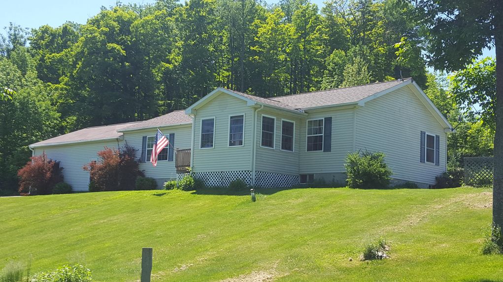 1590 Erieville Road, Erieville