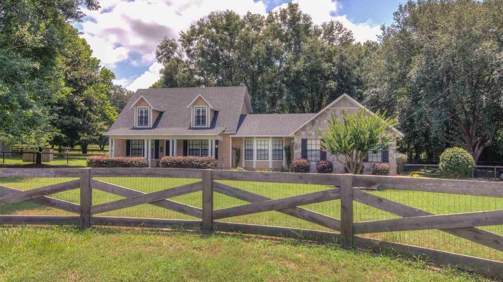 1.07 acres in Alachua County, Florida