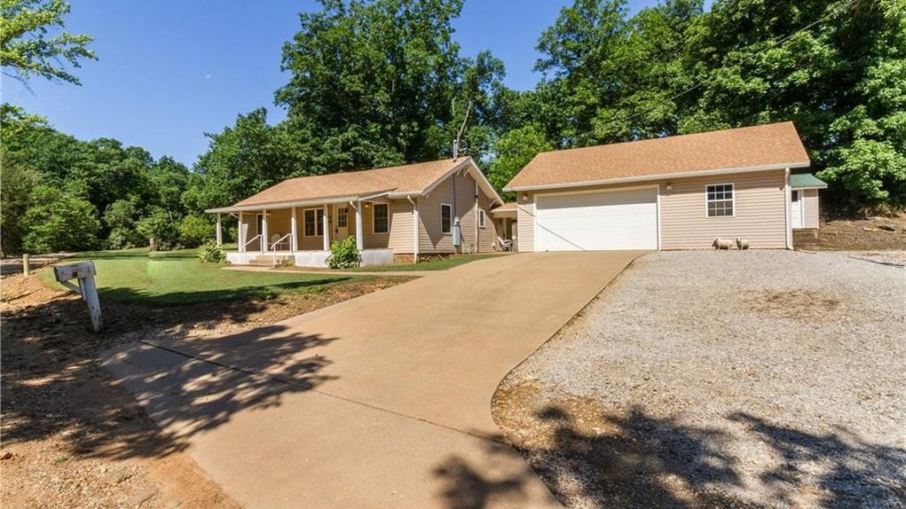 1.94 acres in Madison County, Arkansas