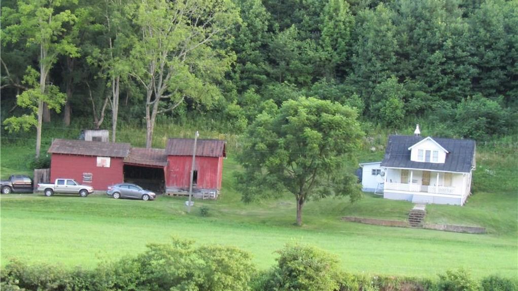 15.87 acres in Ashe County, North Carolina