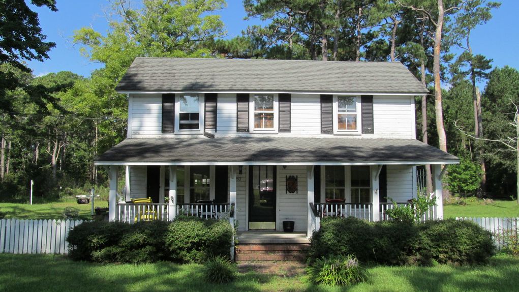 8.6 acres in Carteret County, North Carolina