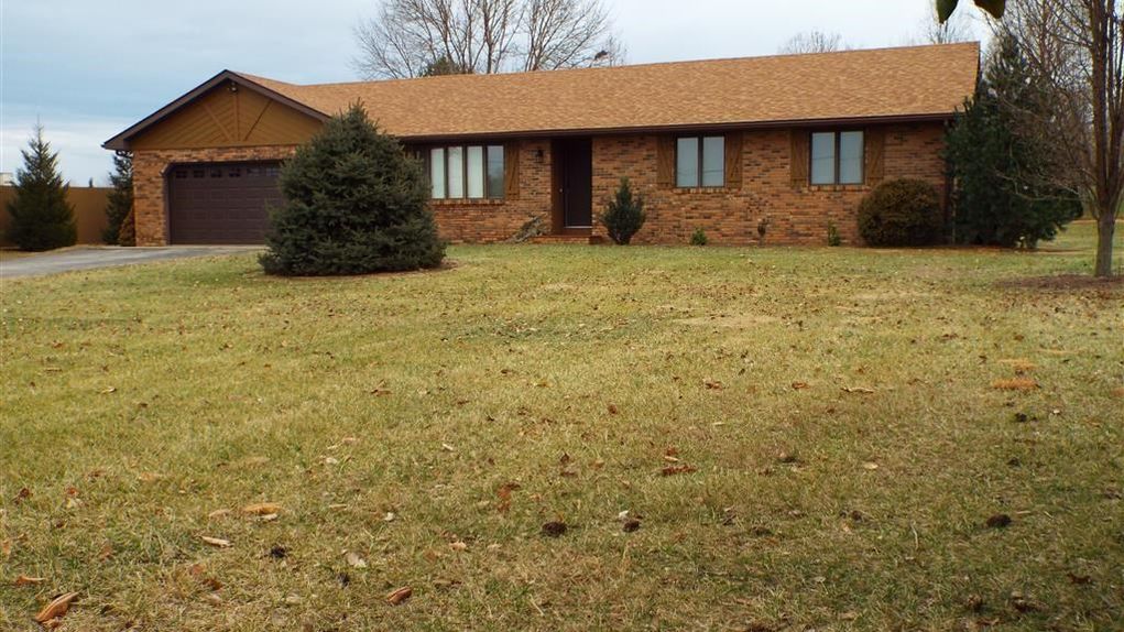 1 acres in Gibson County, Indiana