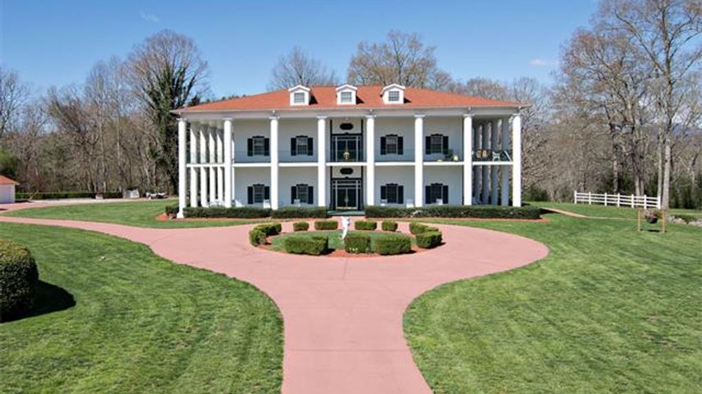 18.4 acres in Henderson County, North Carolina