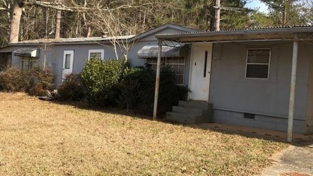 4.76 acres in Douglas County,