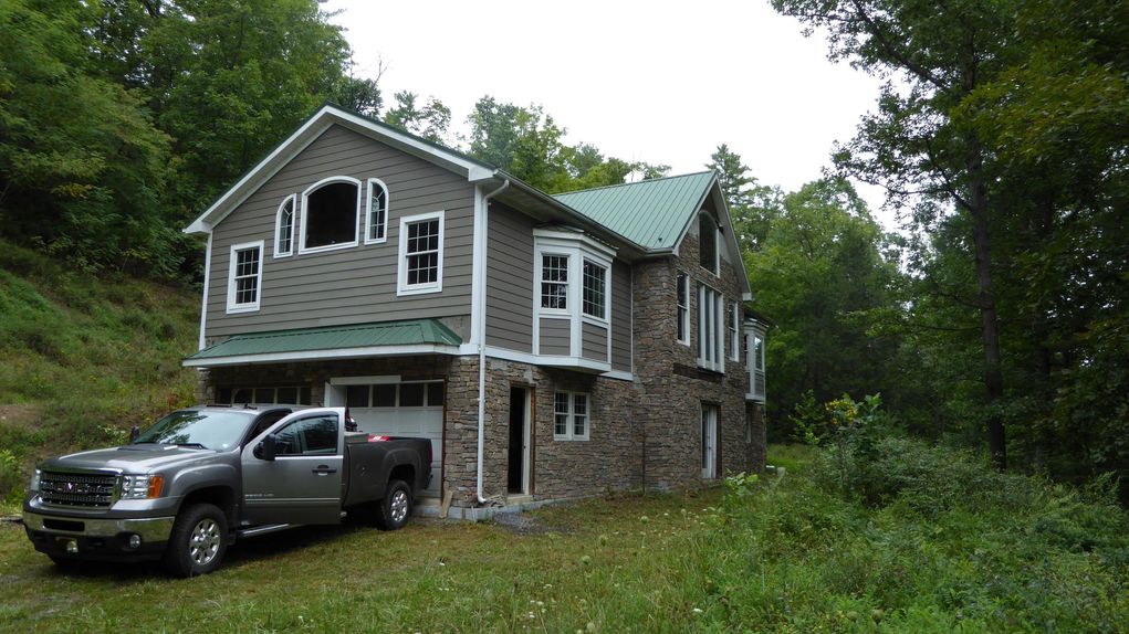 10.71 acres in Pendleton County, West Virginia