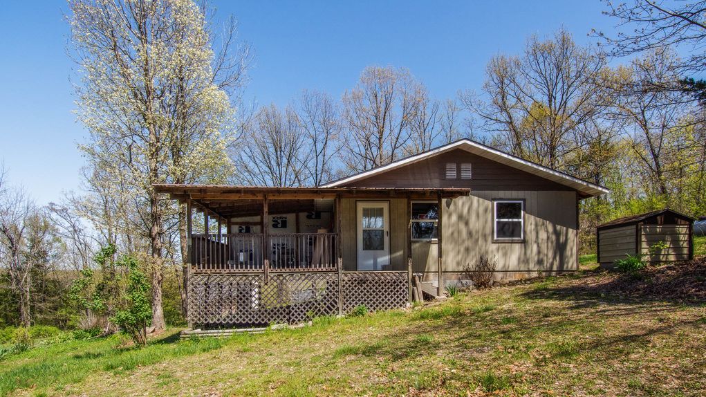 8 acres in Taney County, Missouri