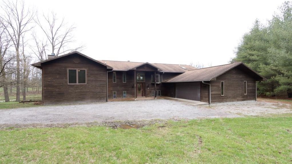 8.71 acres in Monroe County, Illinois