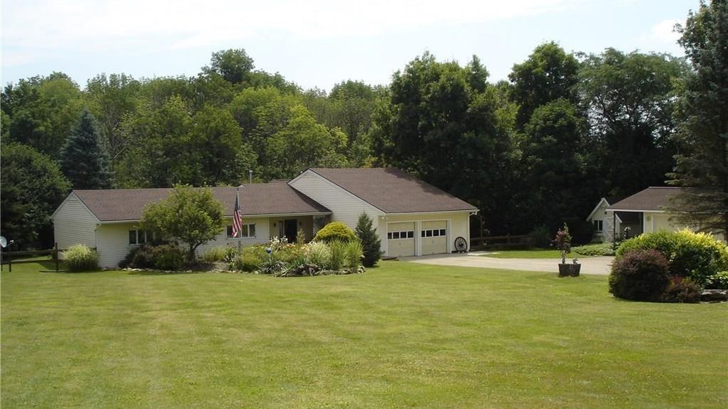 5.76 acres in Geauga County, Ohio