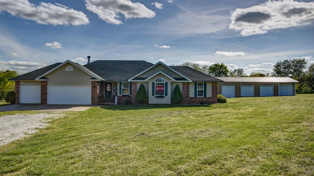 3.1 acres in Polk County, Missouri