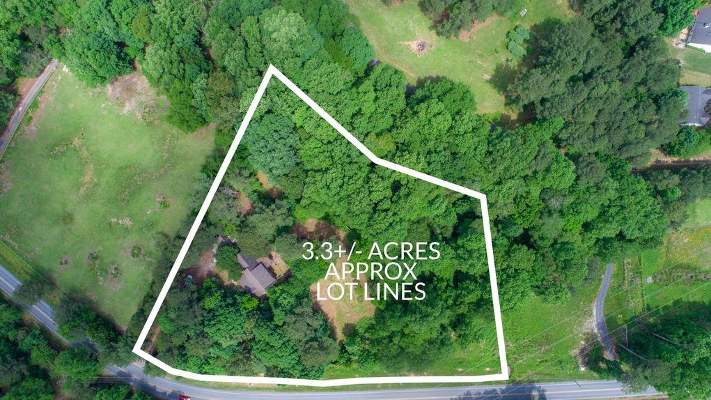 Recently Renovated Home on 3.3 Acres