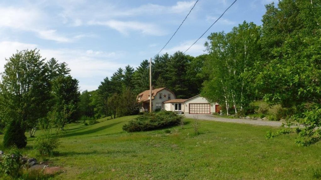 7.8 acres in Oxford County, Maine