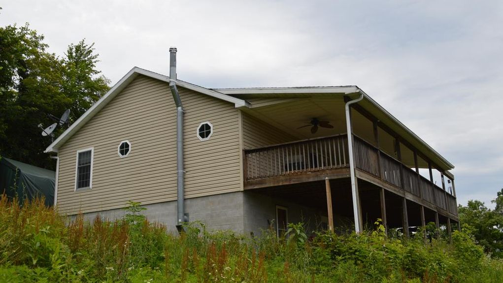 85 acres in Wood County, West Virginia