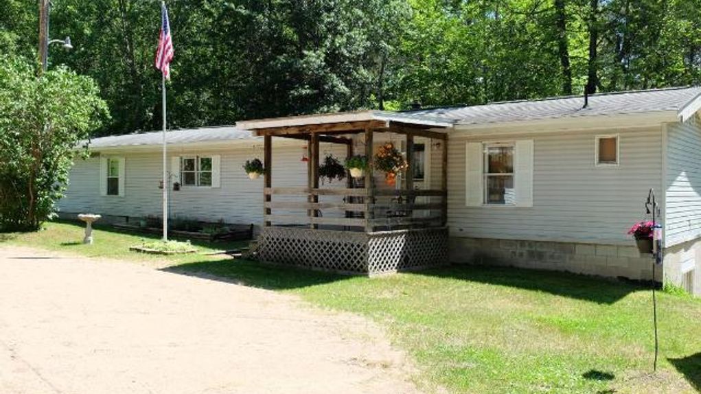 1.03 acres in Oneida County, Wisconsin