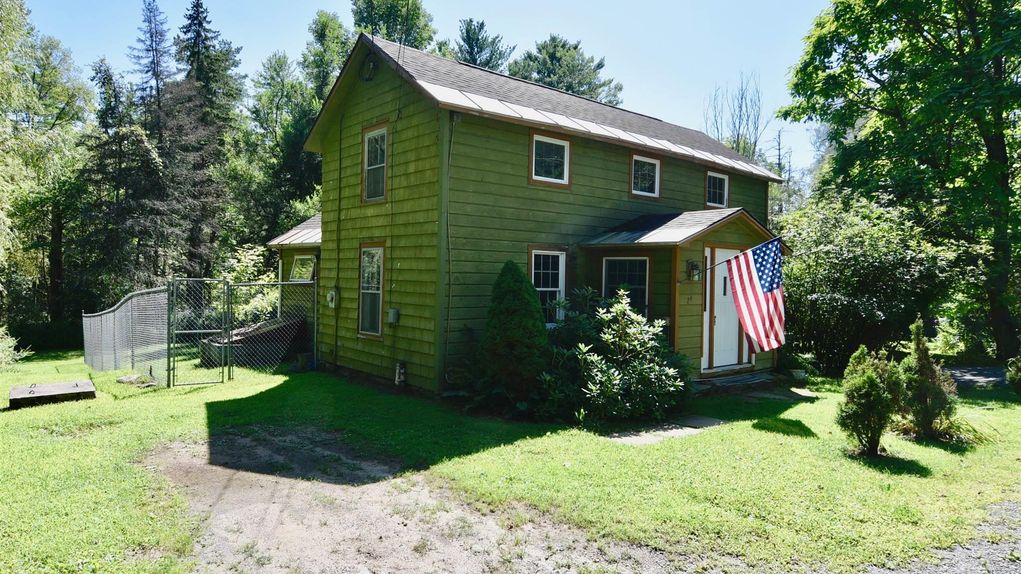 14.5 acres in Saratoga County, New York