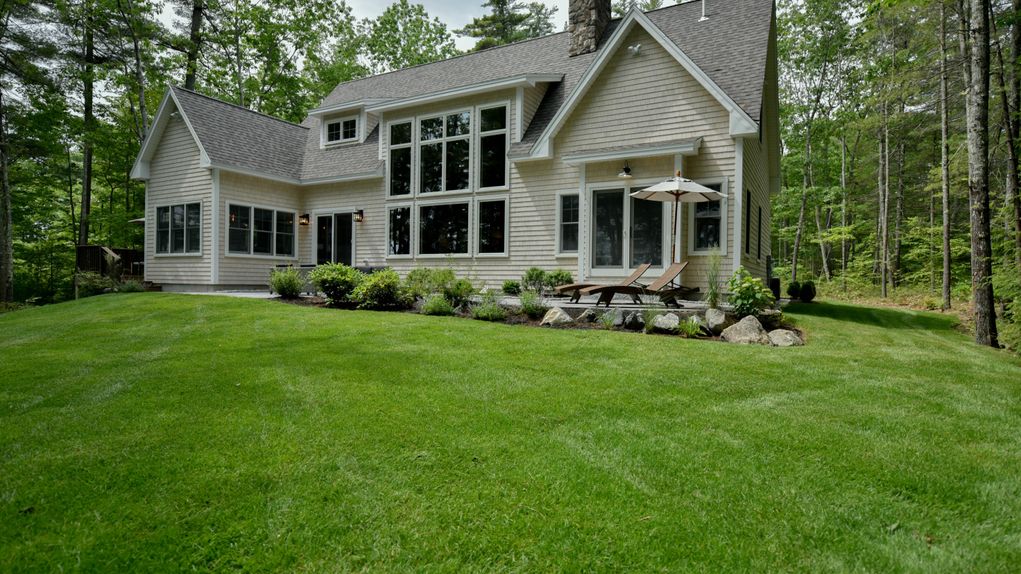 2 acres in Cumberland County, Maine