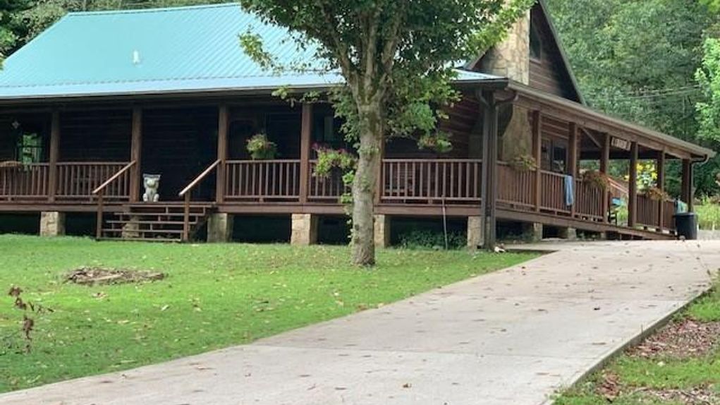 29 acres in Johnson County, Kentucky