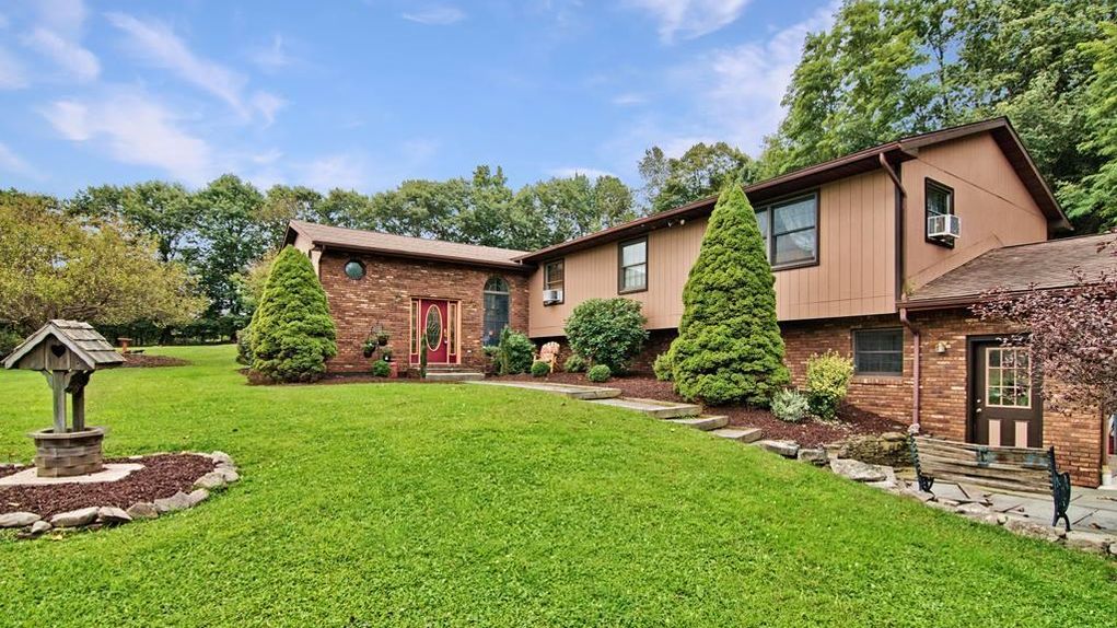 18 acres in Wayne County, Pennsylvania