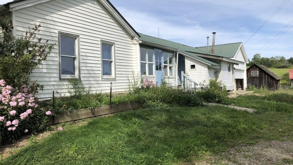 51 acres Amish Farm House Barns Allen NY