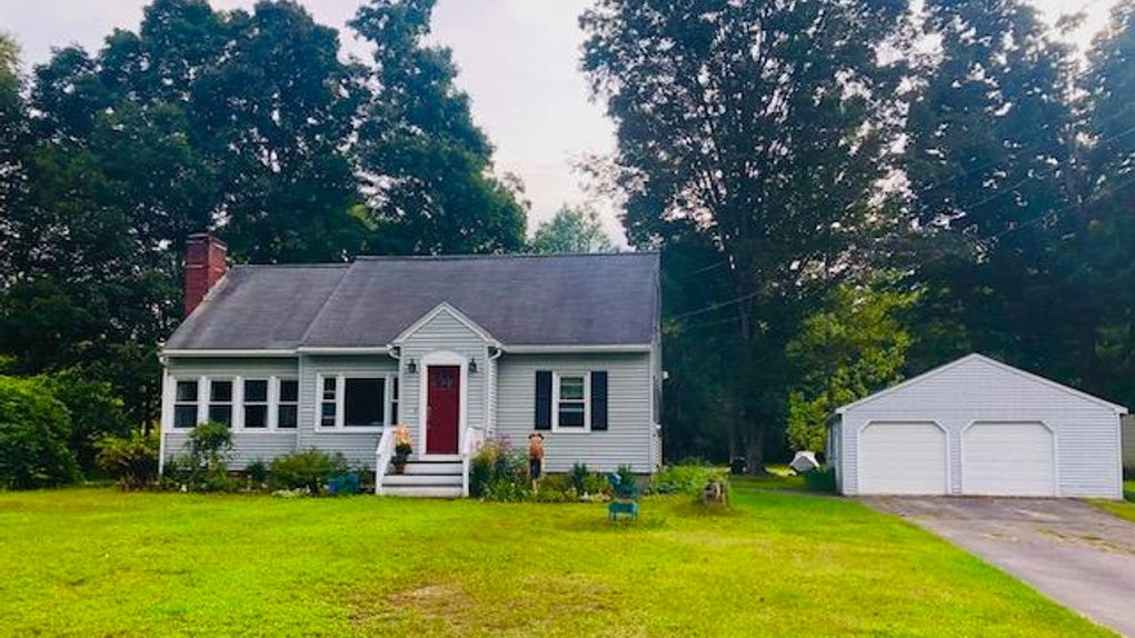 0.6 acres in York County, Maine