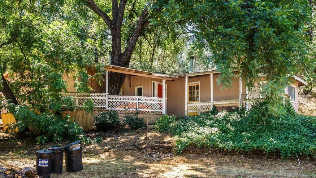 3 acres in Tuolumne County, California