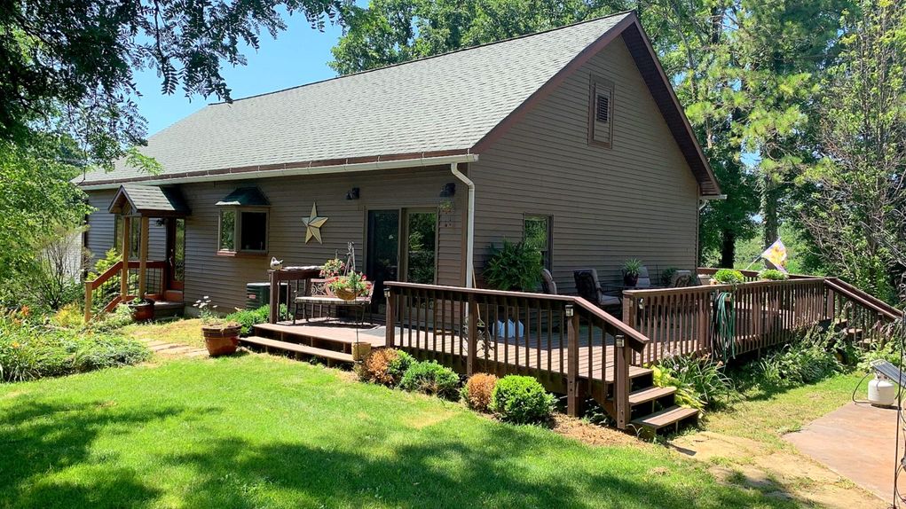 1.45 acres in Lafayette County, Wisconsin