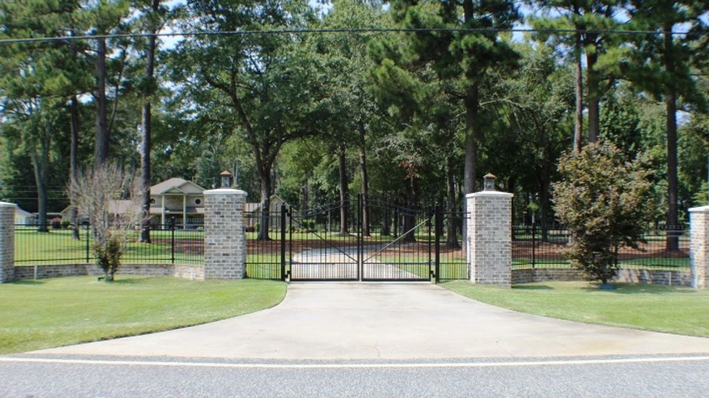 12.46 acres in Laurens County,