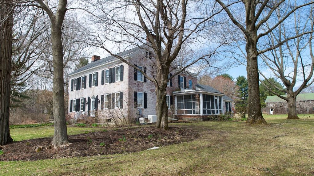 32.5 acres in Saratoga County, New York