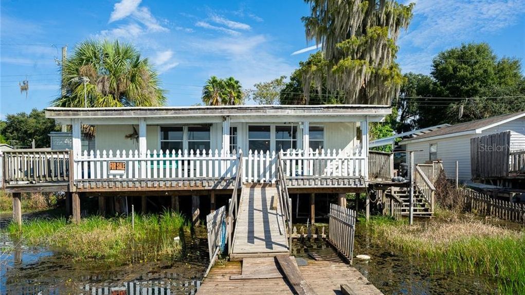 1.73 acres in Pasco County, Florida