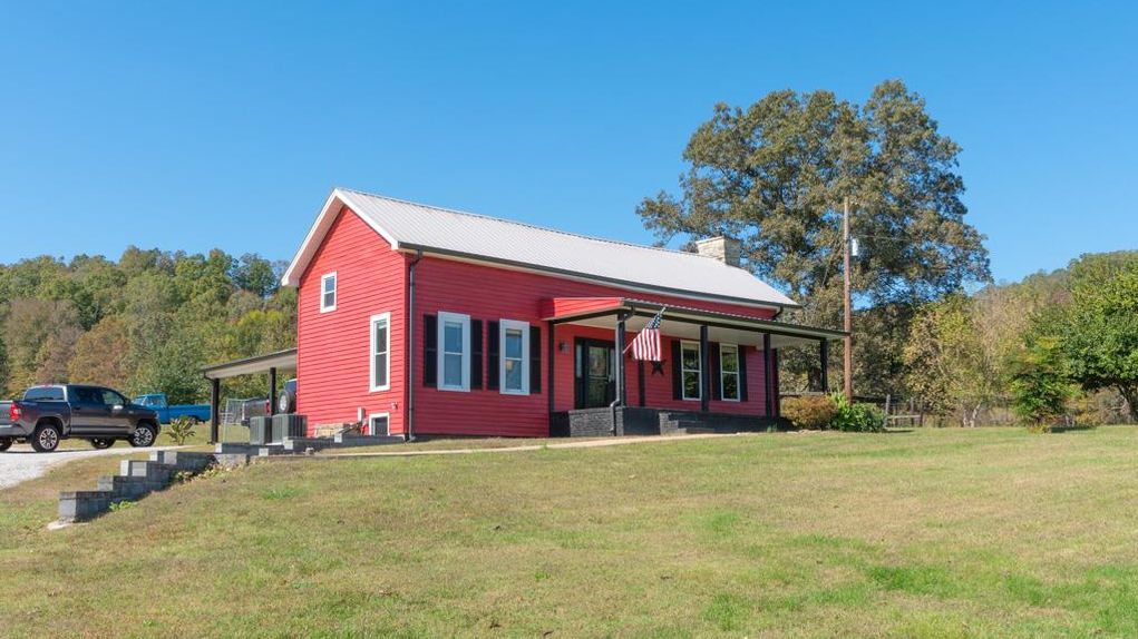 65.83 acres in Hickman County, Tennessee