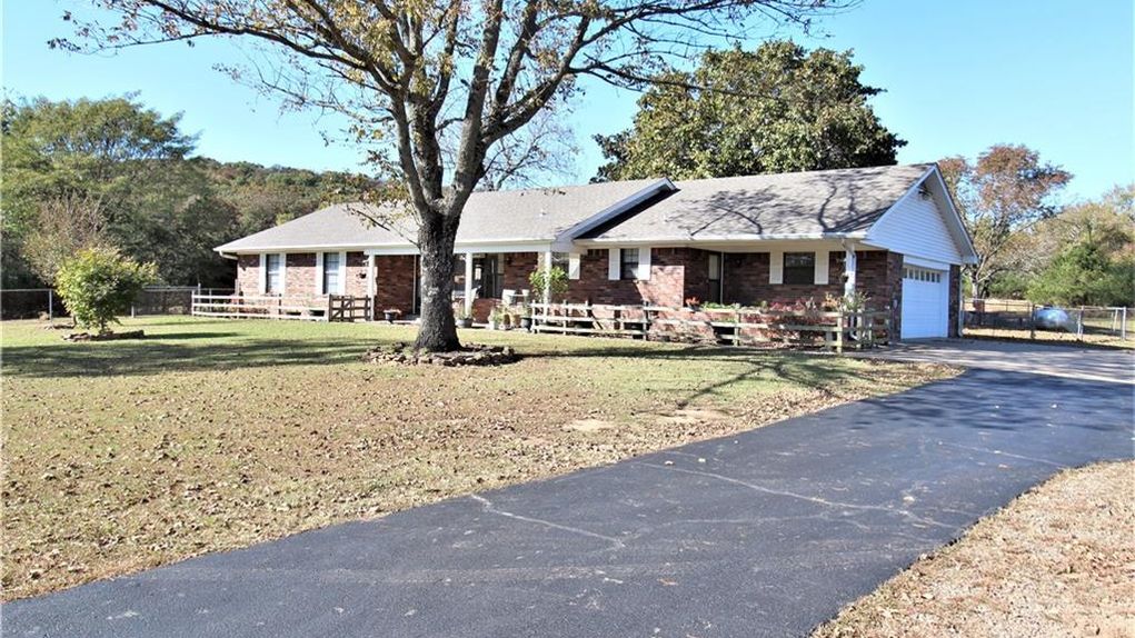 10.1 acres in Crawford County, Arkansas