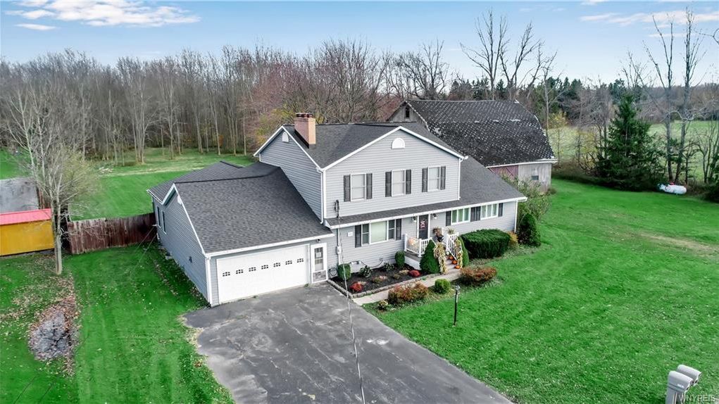 23.5 acres in Genesee County, New York