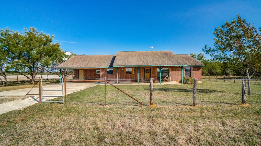 52 Acre Atascosa Home/Ranch