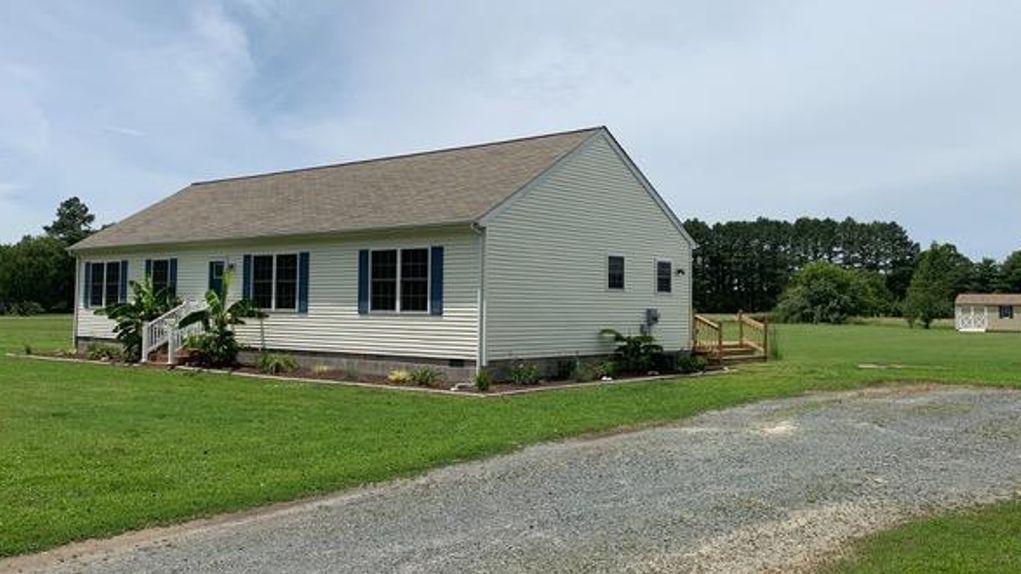 3 acres in County, Virginia