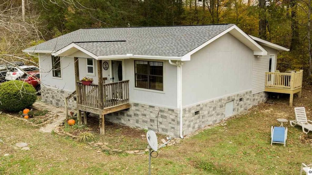 2.4 acres in Sevier County, Tennessee